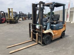 Used Toyota FORKLIFT