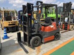 Used Toyota FORKLIFT